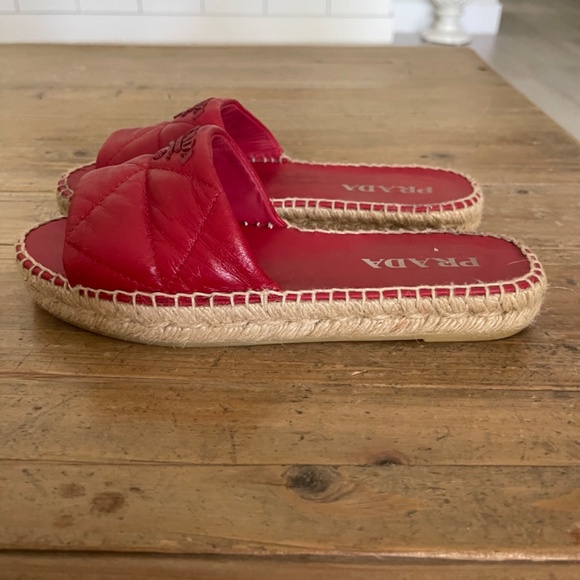 EUC Prada slides size 35 Red quilted leather espadrille - Picture 3 of 8